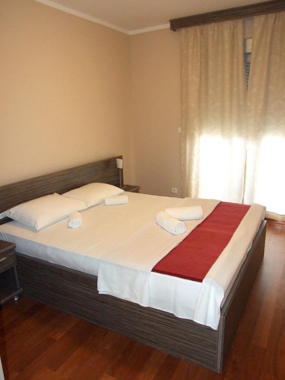 Apartments Oaza 2 Petrovac Exterior foto