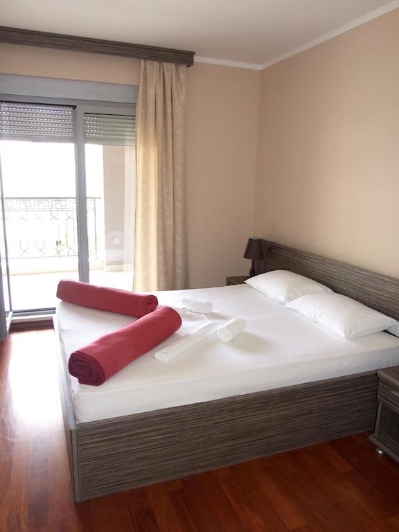 Apartments Oaza 2 Petrovac Cameră foto