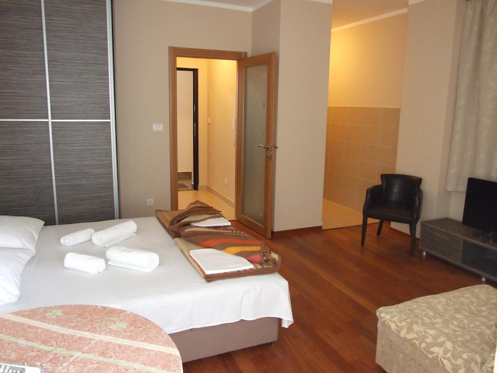 Apartments Oaza 2 Petrovac Cameră foto